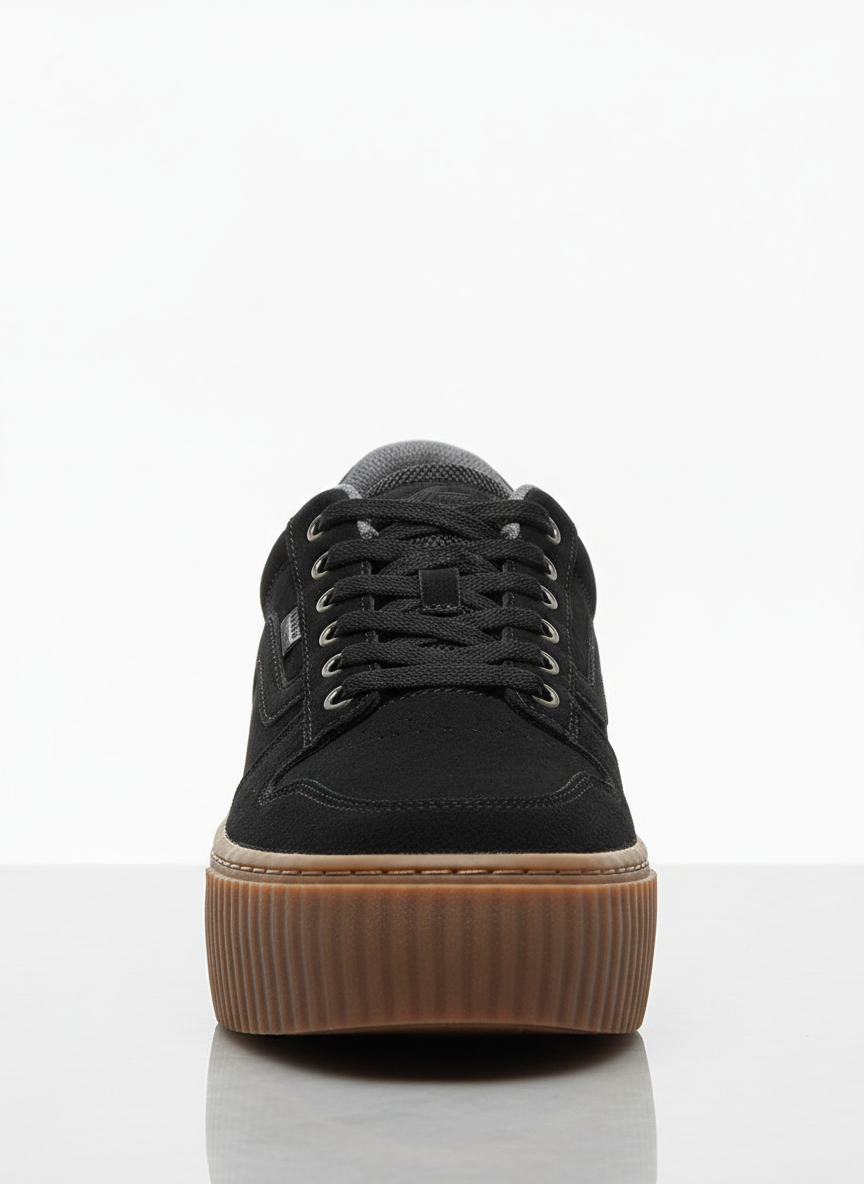 Aura Platform Skate Shoe