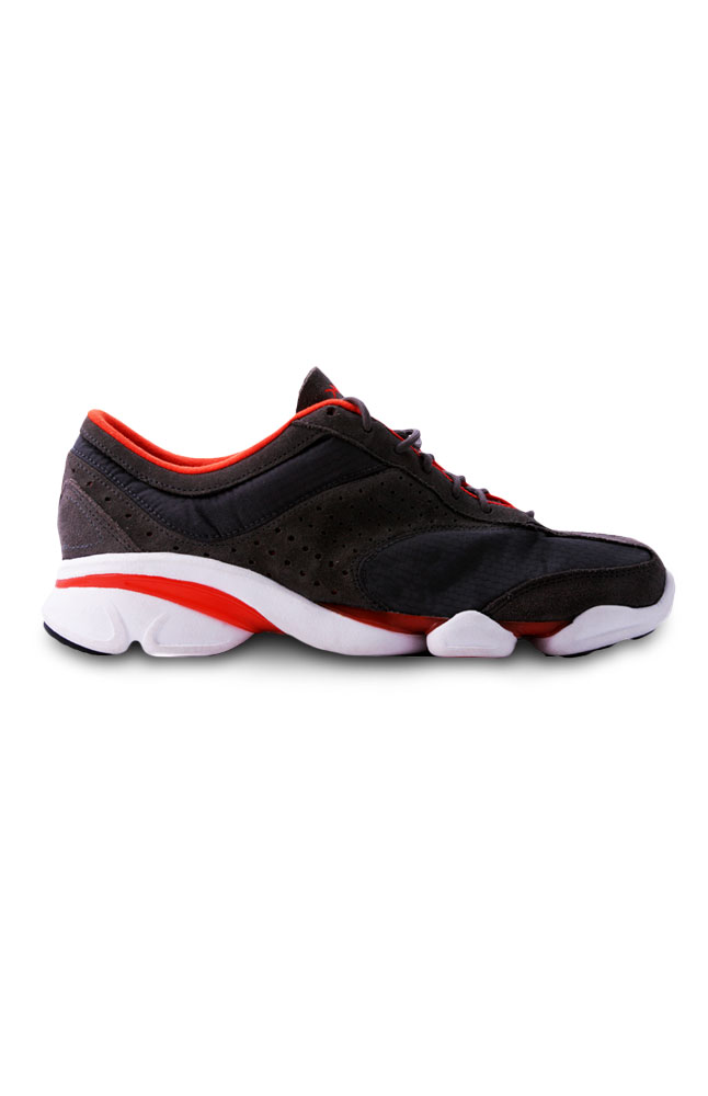 Cassetti Demon Running Shoe