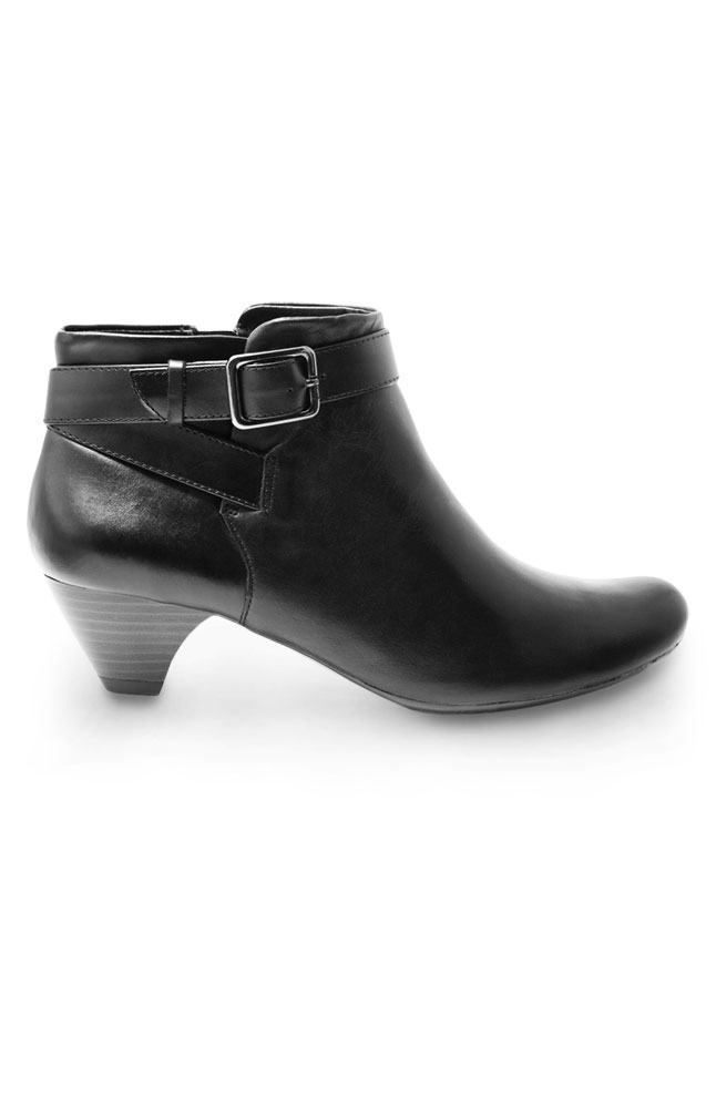 Synergy Short Black Leather Boots