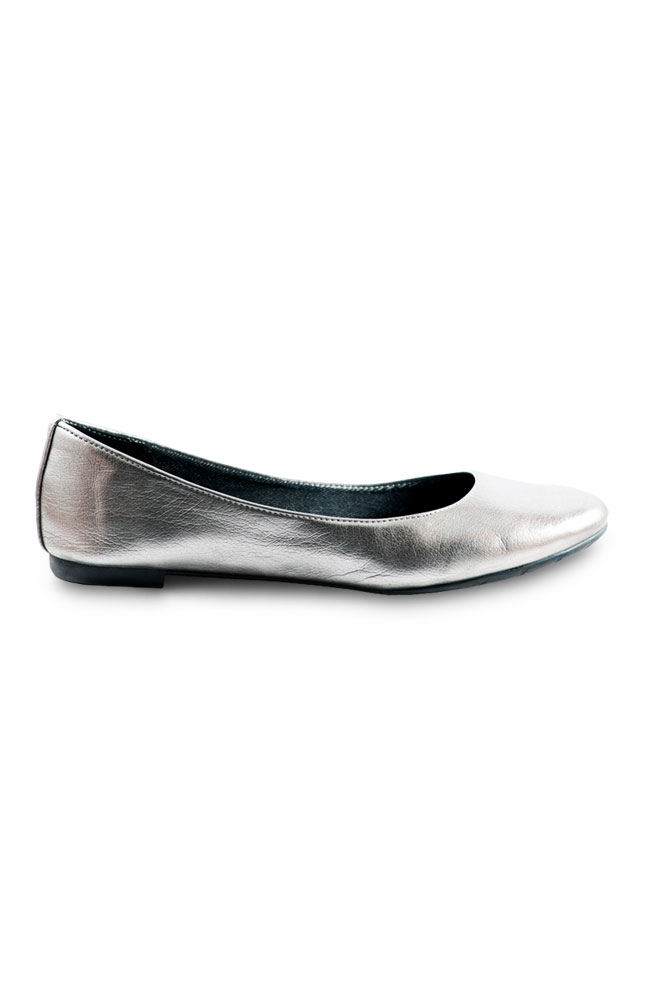 Mayflower Silver Synthetic Flats